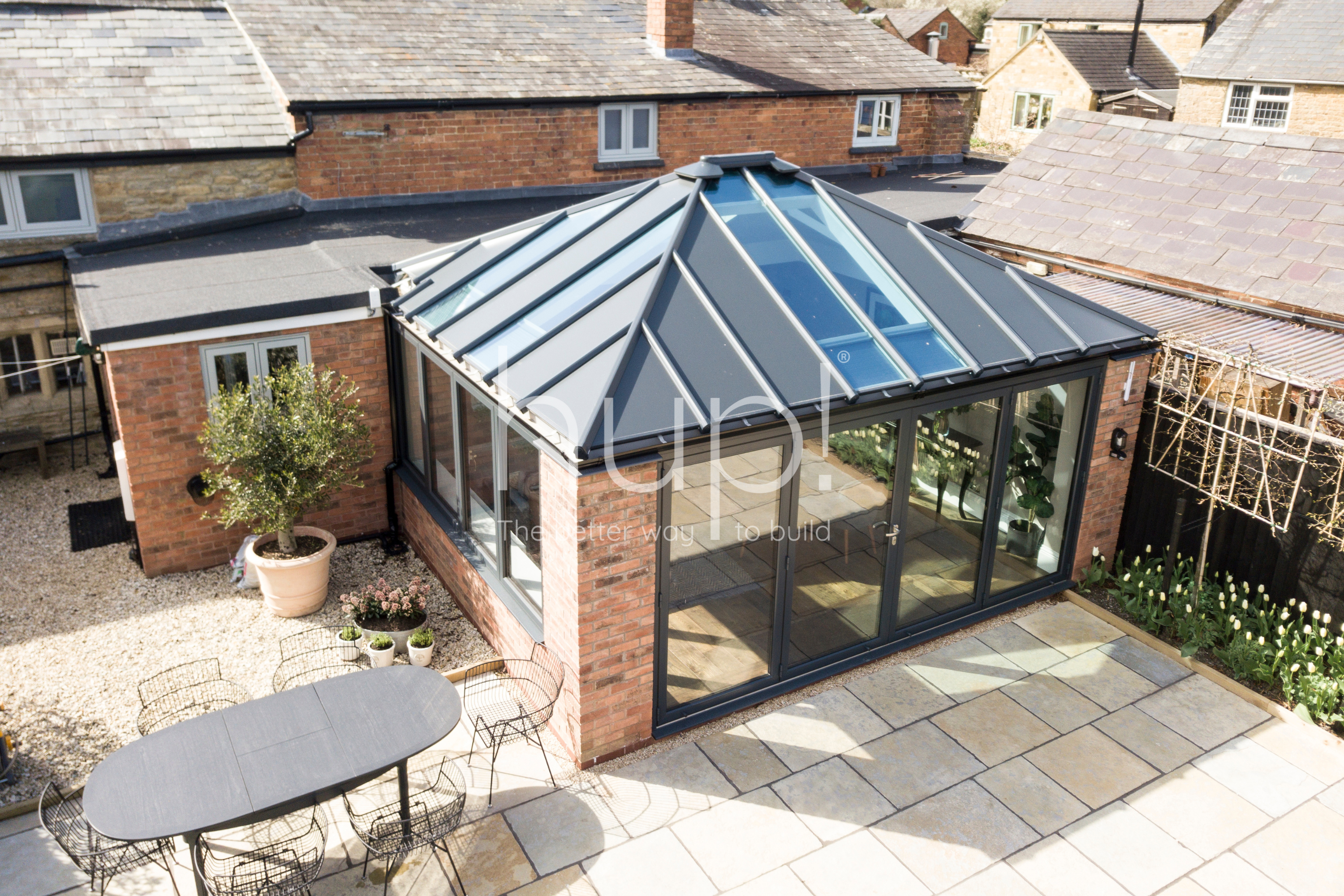 hup! hybrid roof exterior
